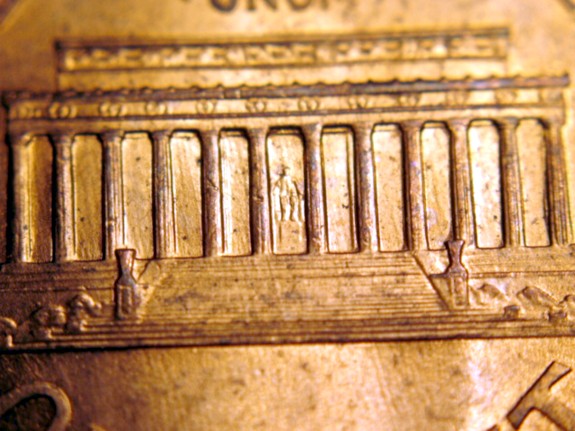 1999-P-Lincoln-Memorial-Cent---Doubled-Lincoln-And-Columns?